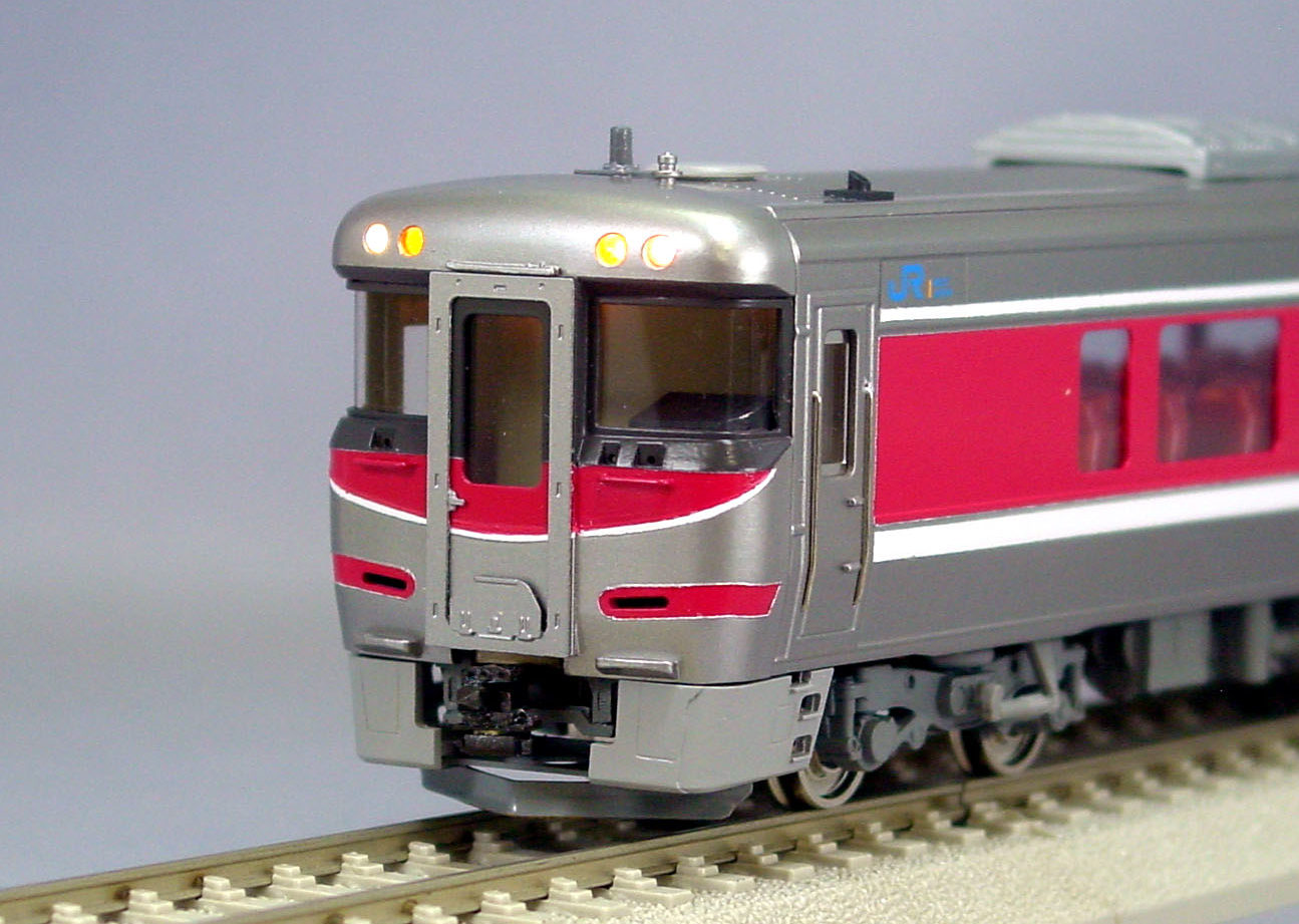 鉄道模型 HOゲージ エンドウ キハ181 51r7T6EsxdL._UF350,350_QL50_.jpg