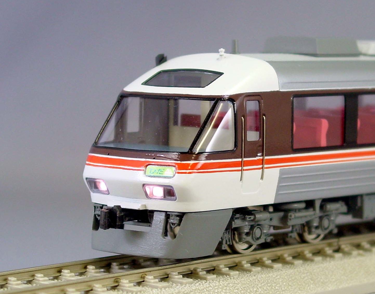 JR東海キハ85系「ひだ」 - 鉄道模型の総合メーカー 株式会社エンドウ