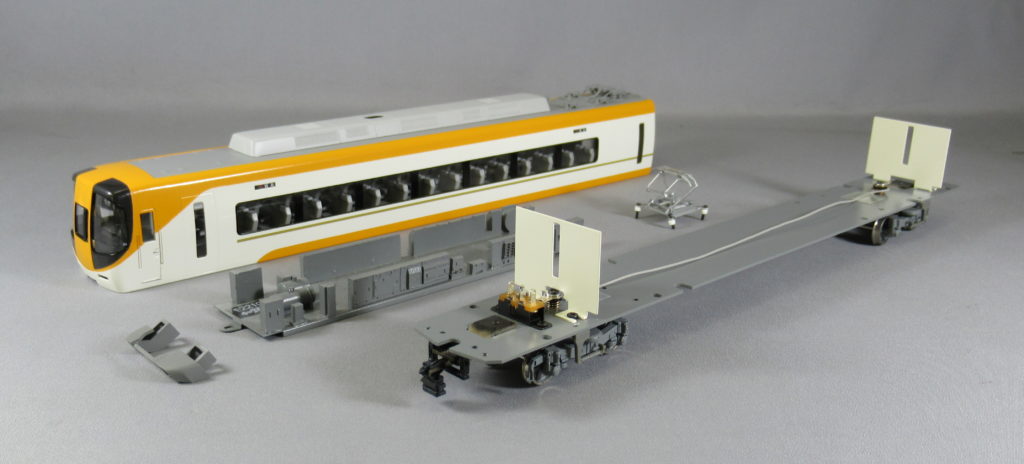 近畿日本鉄道22000系「ACE」塗装済キット