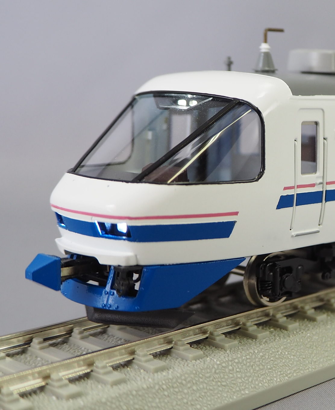 JR西日本 クロ481-2005 (485系) 車両ガイド | レイルラボ(RailLab)