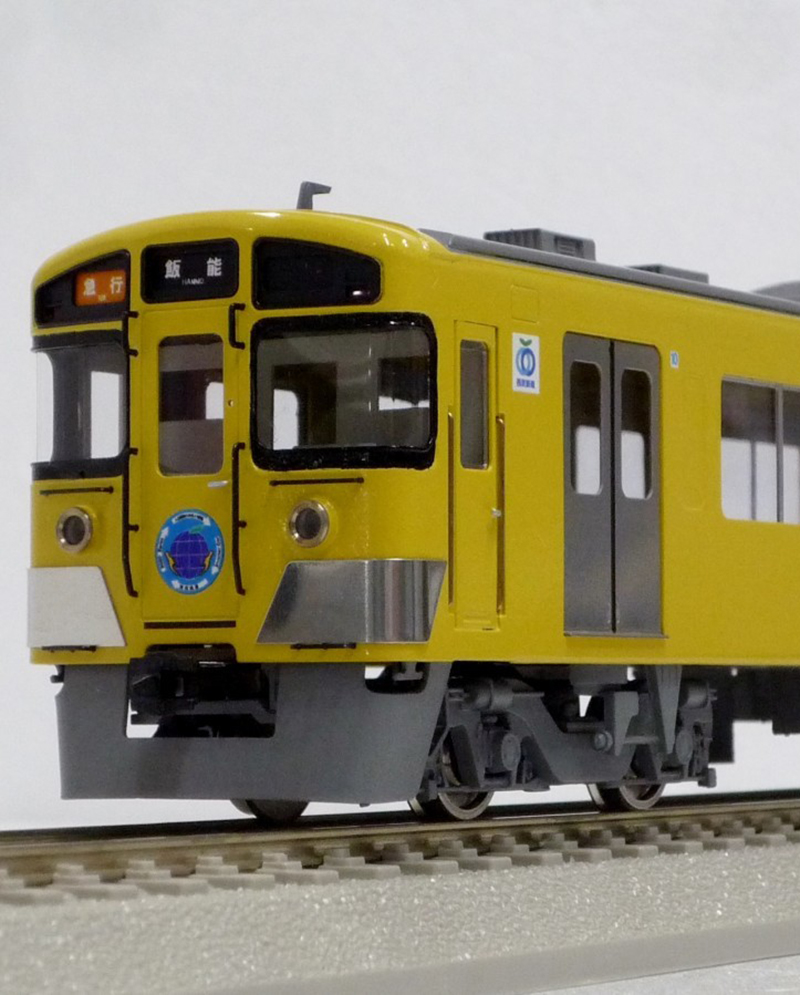 西武鉄道9000系「幸運の赤い電車RED LUCKY TRAIN」 - 鉄道模型の総合 