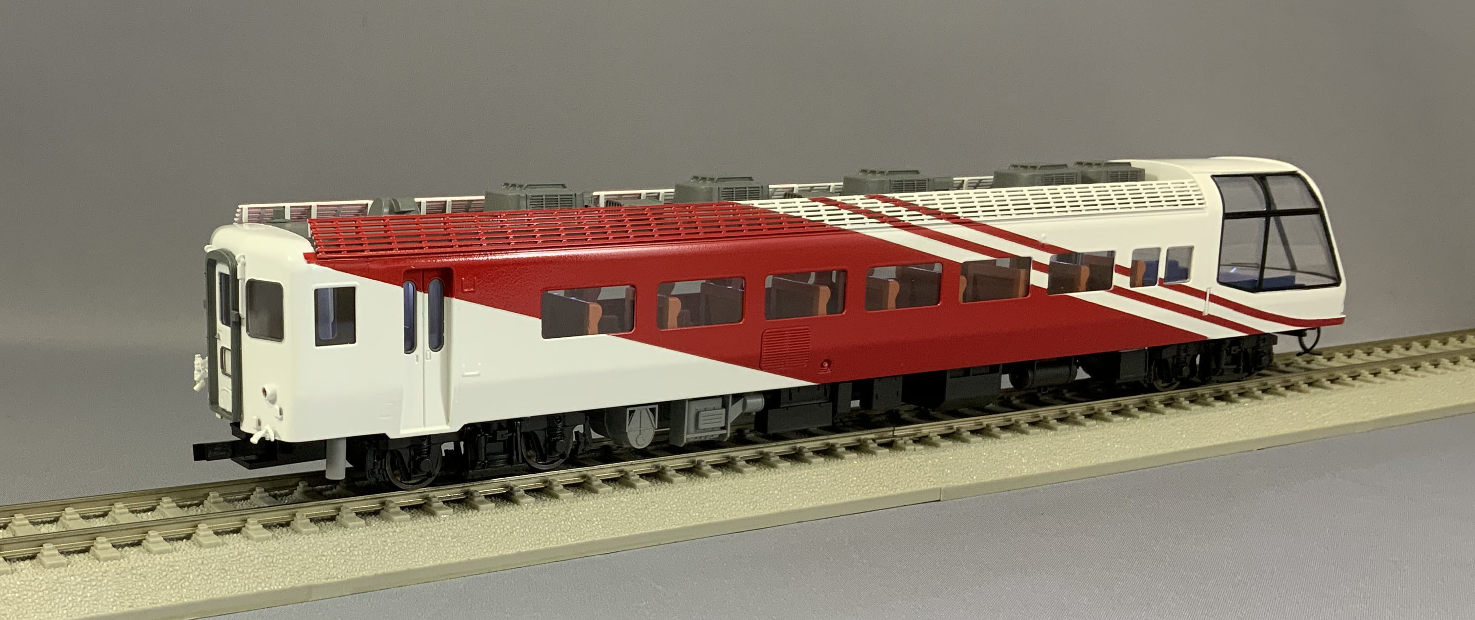 JR東日本 14系客車 スーパーエクスプレスレインボー - 鉄道模型の 